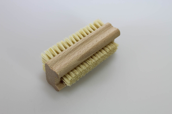 Nagel- und Handwaschbürste / doppelseitig, Holz, Fibre